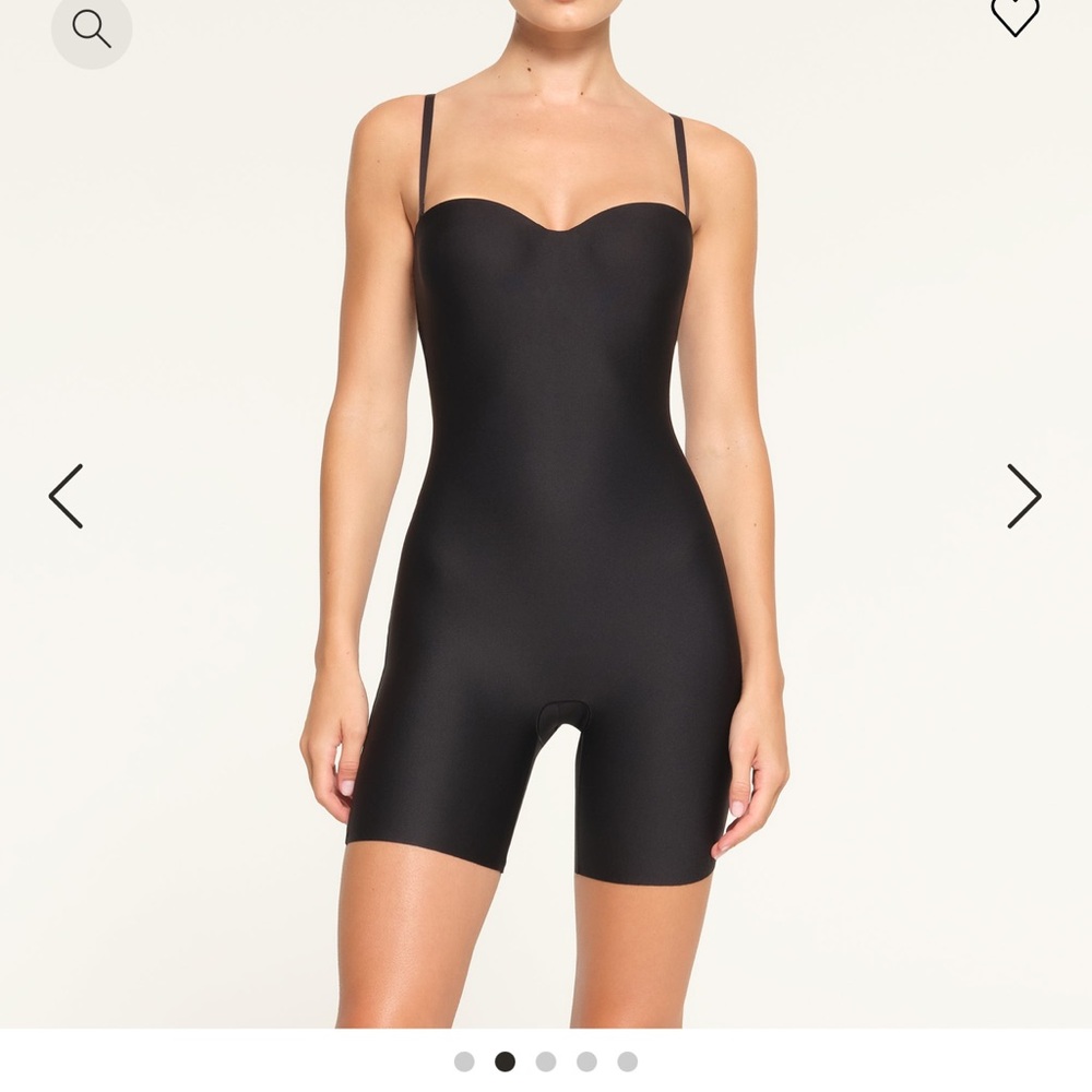 Skims Black (Onyx) Underwire Mid Thigh Bodysuit size 2X